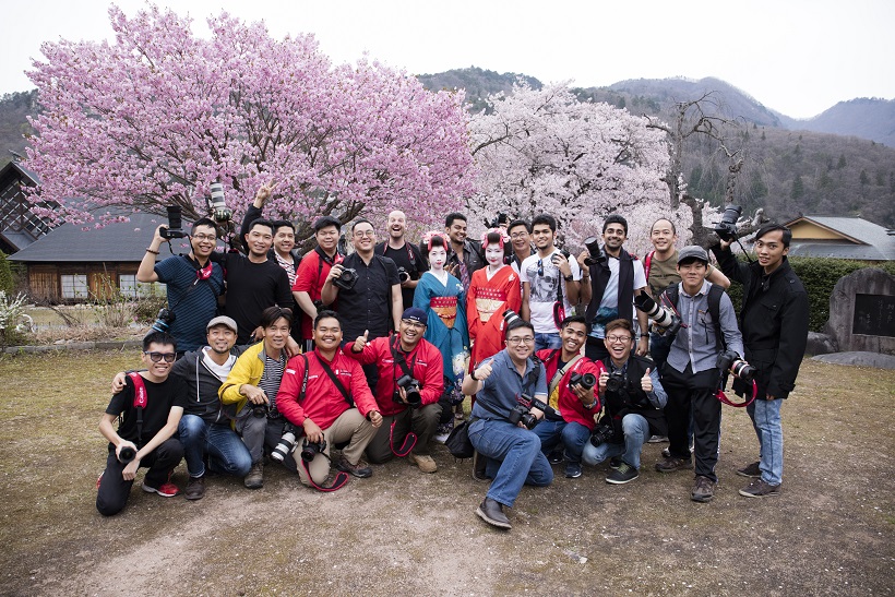 Japan Sakura group shot Canon Photo Clinic 2016