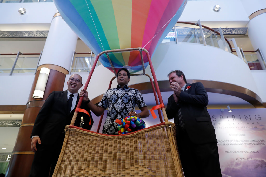 Aspiring New Zealand photo exhibition official launch ceremony guests-of-honour