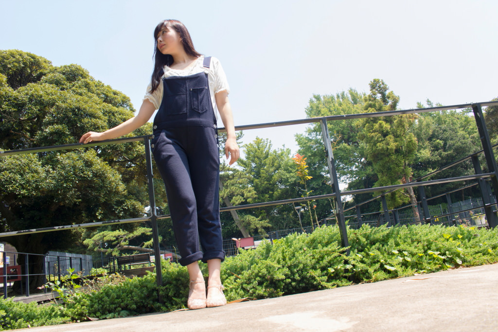 Portrait at wide angle with deep focusing, shot at f/11 for sharpness