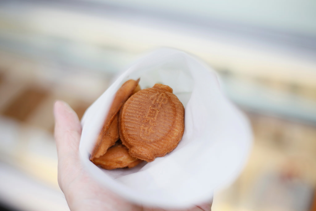 Bokeh background confectionery (EOS 6D)