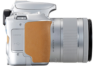 EOS 200D (silver) right