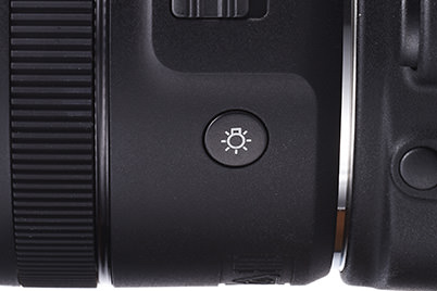 EF-S35mm f/2.8 Macro IS STM Macro Lite control switch