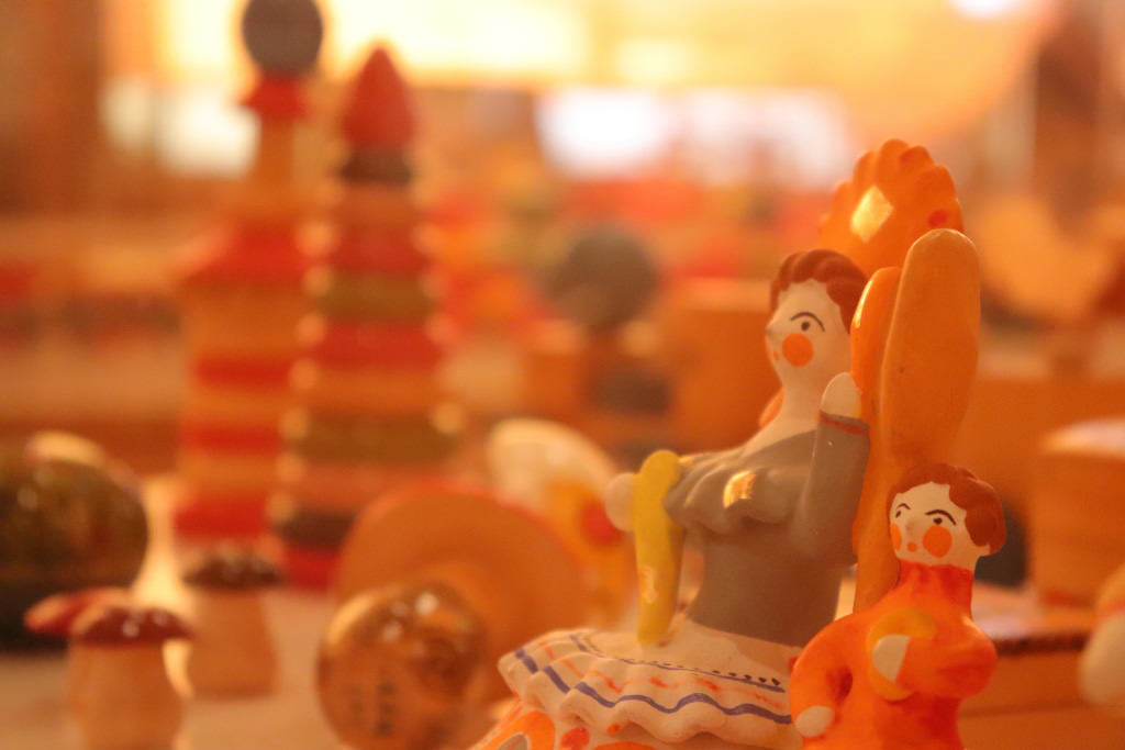 Image shot with Creative Auto: Warm using  EOS 200D