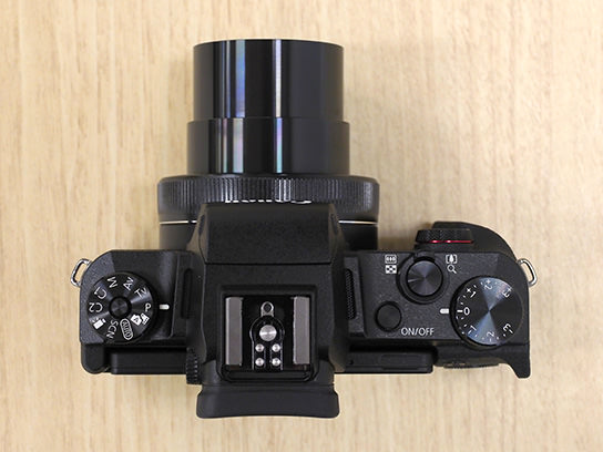 PowerShot G1 X Mark III top view