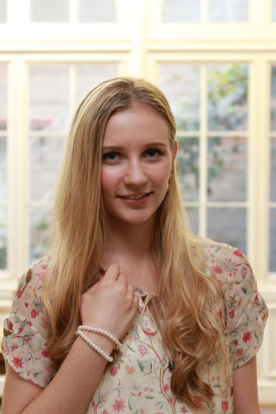 Portrait without bounce adapter