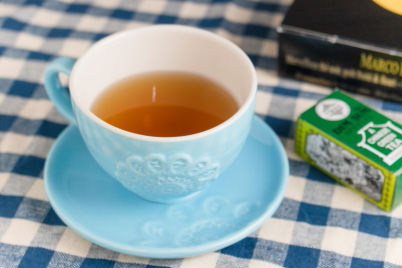 With white bounce surface