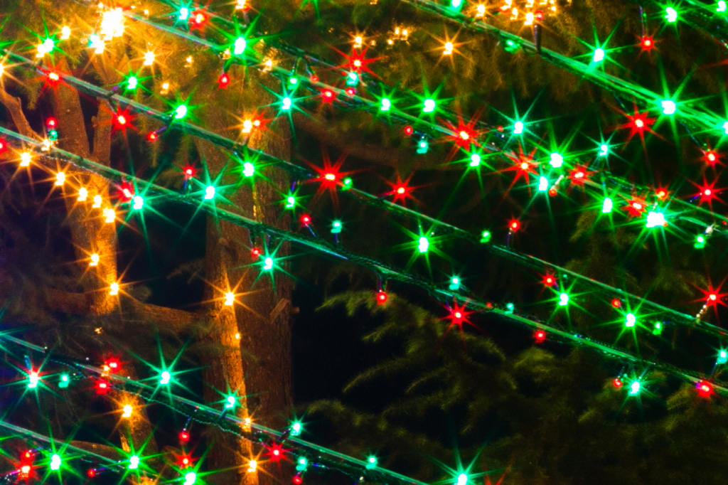 Starburst effect on lights (enlarged)