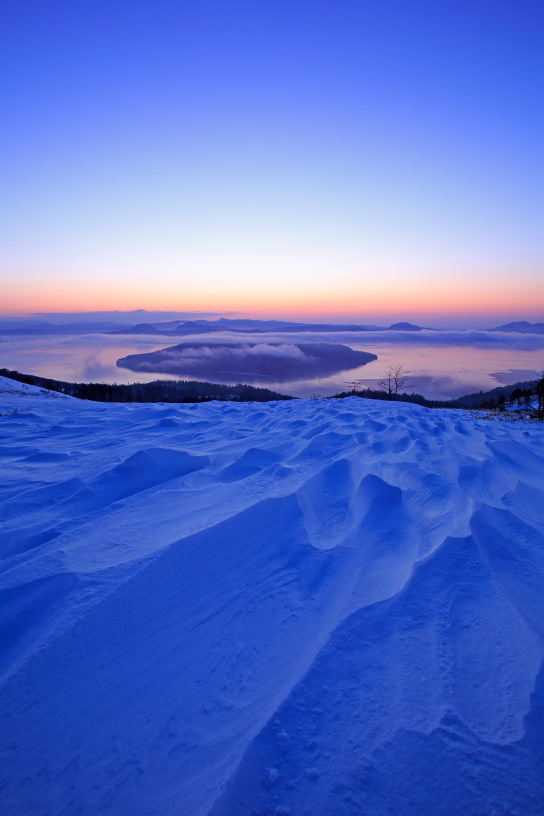 Bihoro Pass (Portrait orientation, ombre dawn colours)