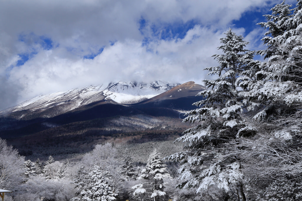 Mount Fuji shot from Mizugatsuka Park, Shizuoka (obscured by clouds)