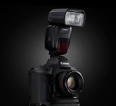 Speedlite 600EX II-RT (Mounted on camera)