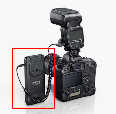 Speedlite 600EX II-RT (attached battery pack)