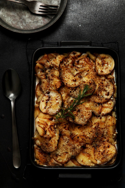 Chiaroscuro photograph