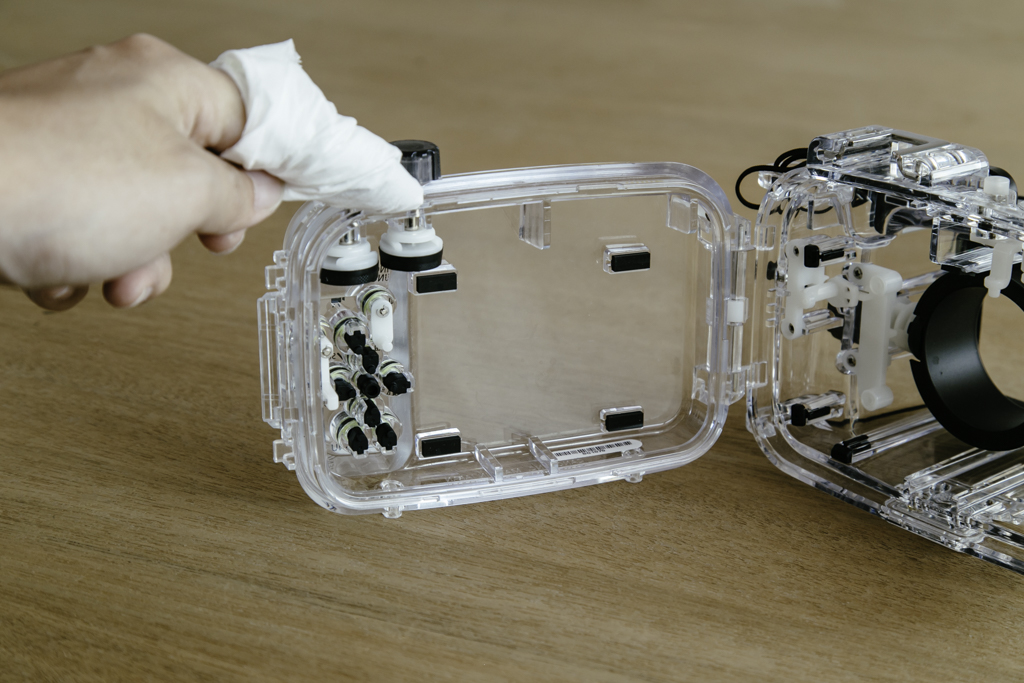 Canon waterproof case WP-DC55 silicone grease