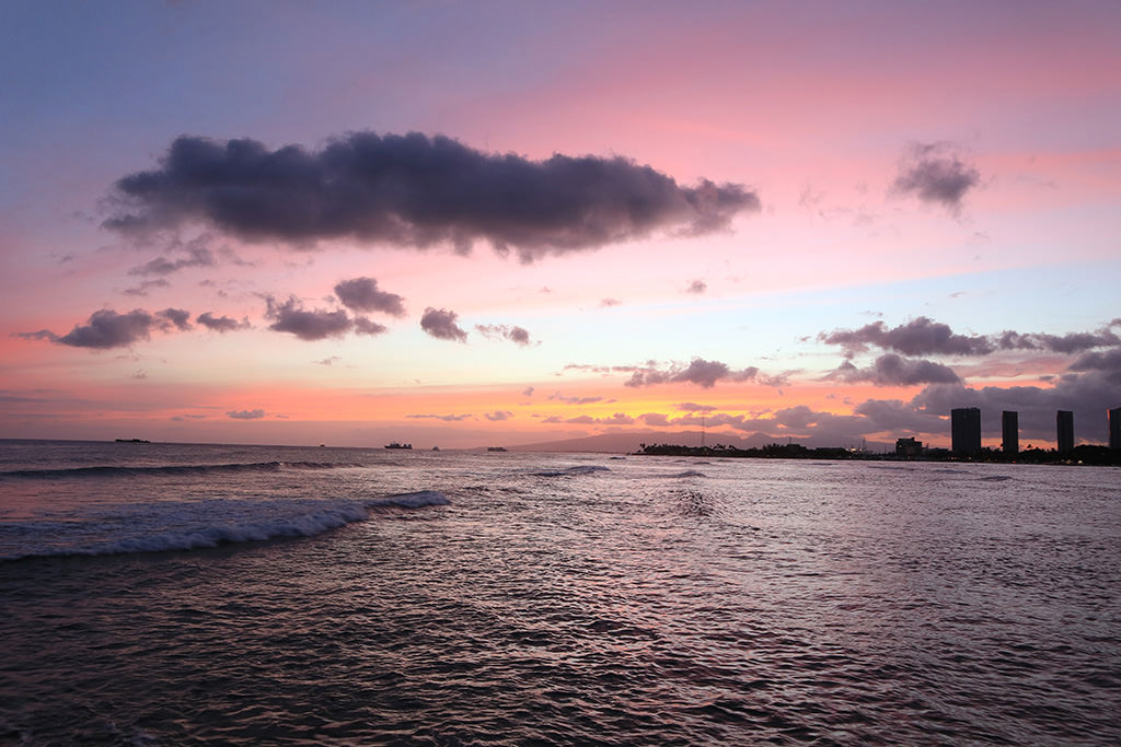 Evening magic hour shot on EOS M100