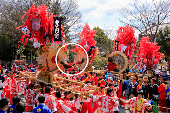 Sagicho floats with overlap