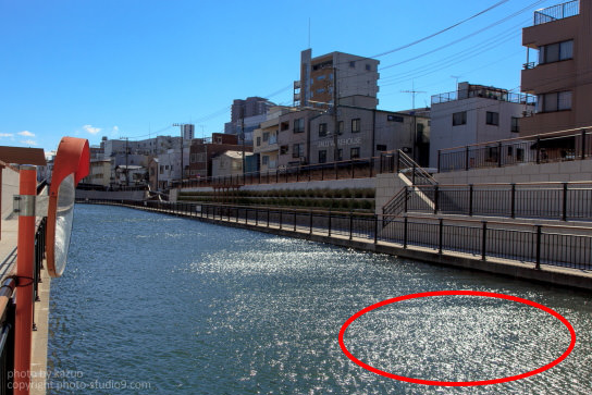 Point light sources on water surface