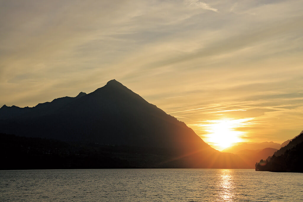 Backlit natural landscape shot with EOS R