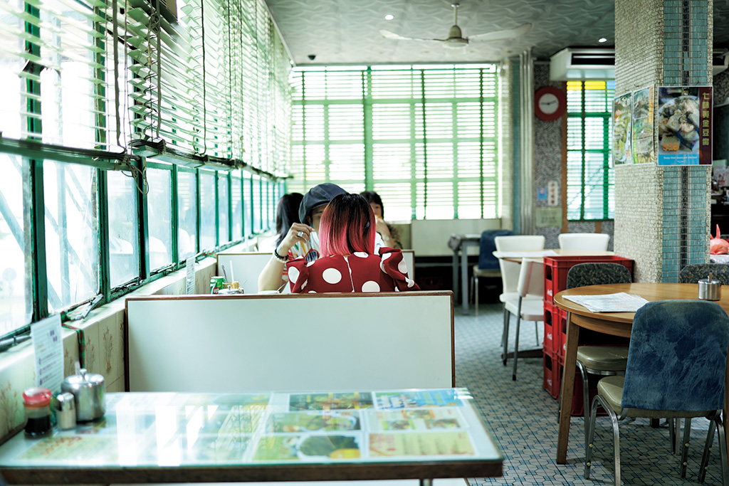 Hong Kong vintage coffee shop