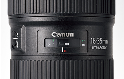 Canon depth-of-field scale at infinity