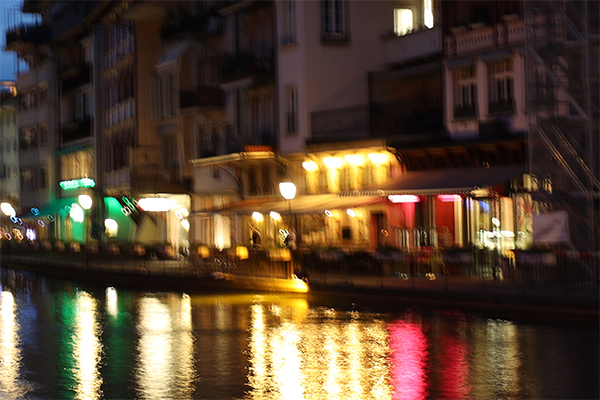 Night scene with blurring