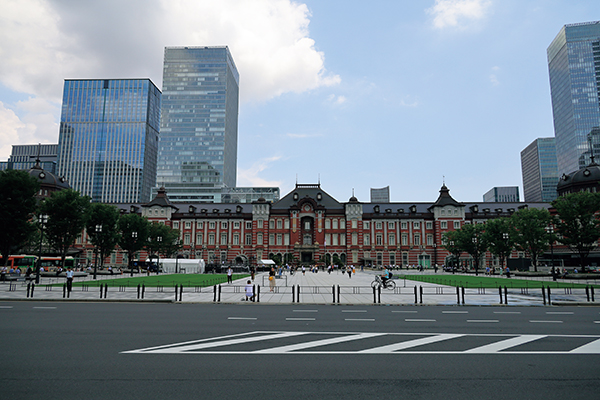 Building shot at 24mm