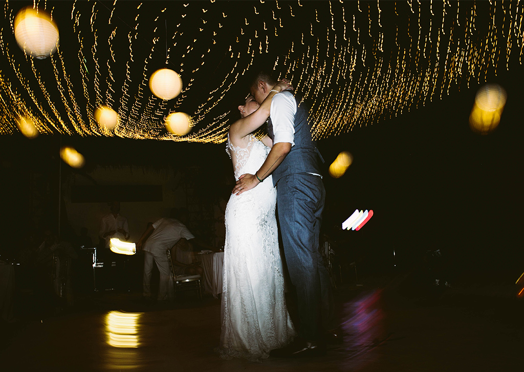 Wedding couple dancing 