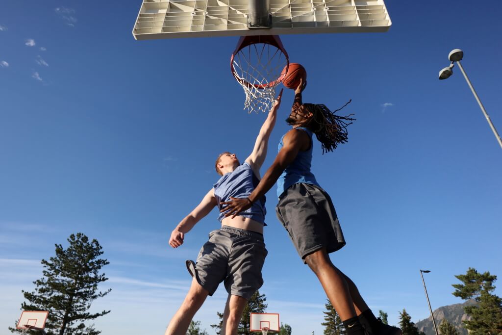 Basketball fight in the air