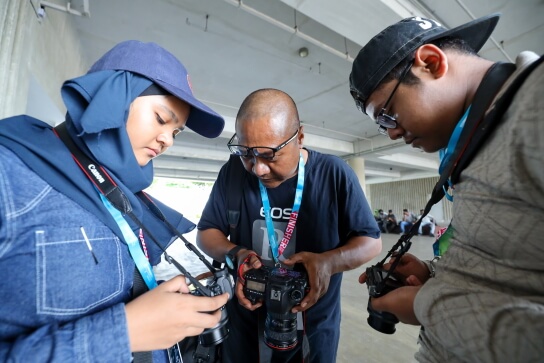 Asmady Ahmad and family checking shots together