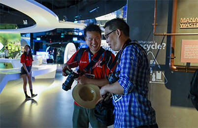 Latrell Lee and Steve Ling