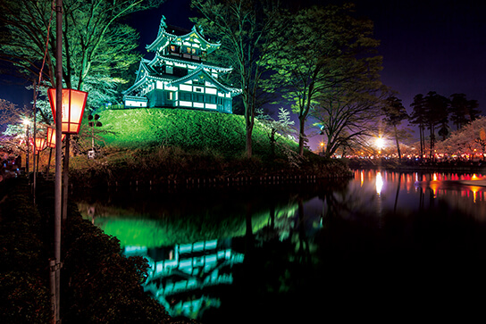 Takada Castle at night from another angle