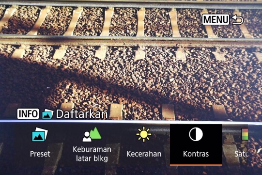 Bantuan Kreatif (Kontras)