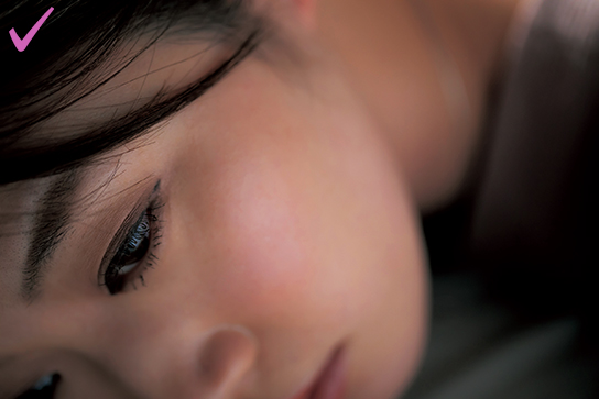 Close-up portrait with soft shadows