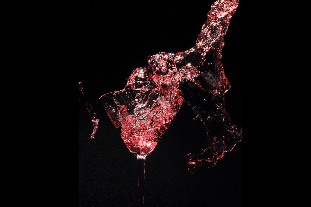 moving water in glass